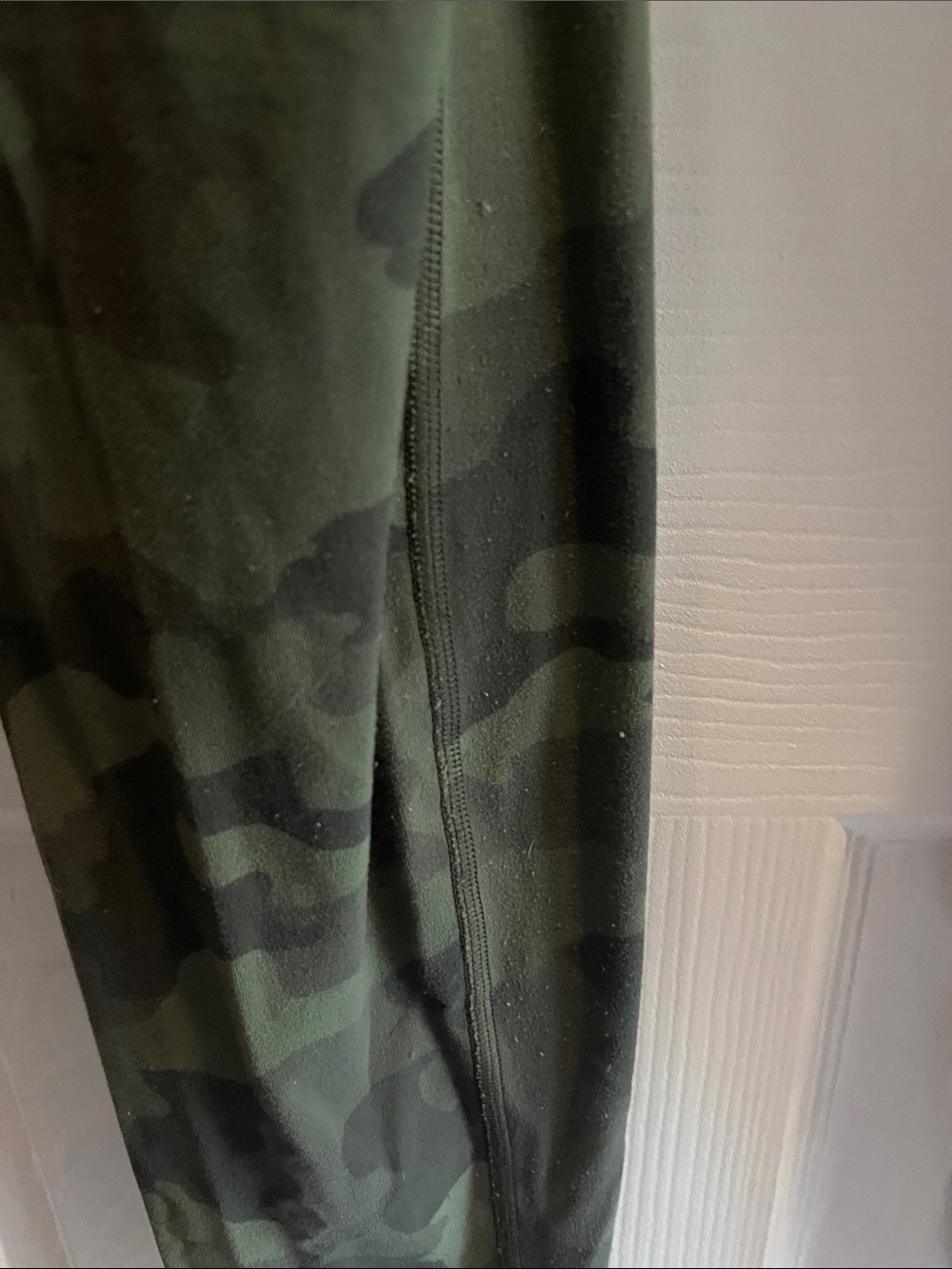 Lululemon High-Rise Camo Align Pant (28inches) - Picture 4 of 5